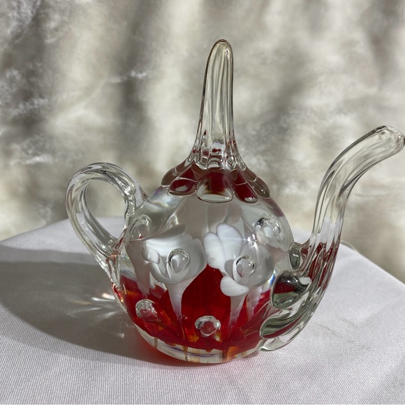 St. Clair Glass Paperweight Teapot/Flowers - Picture 2 of 5